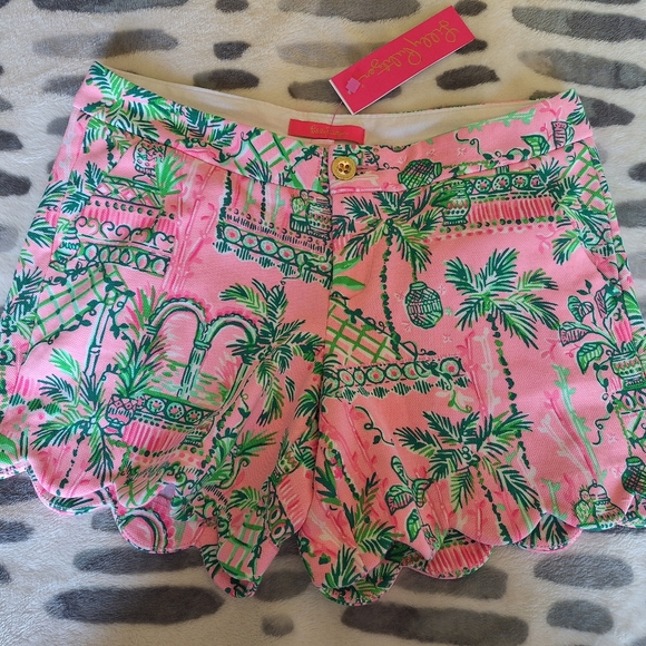 Lilly Pulitzer Buttercup Knit Shorts - Picture 3 of 12